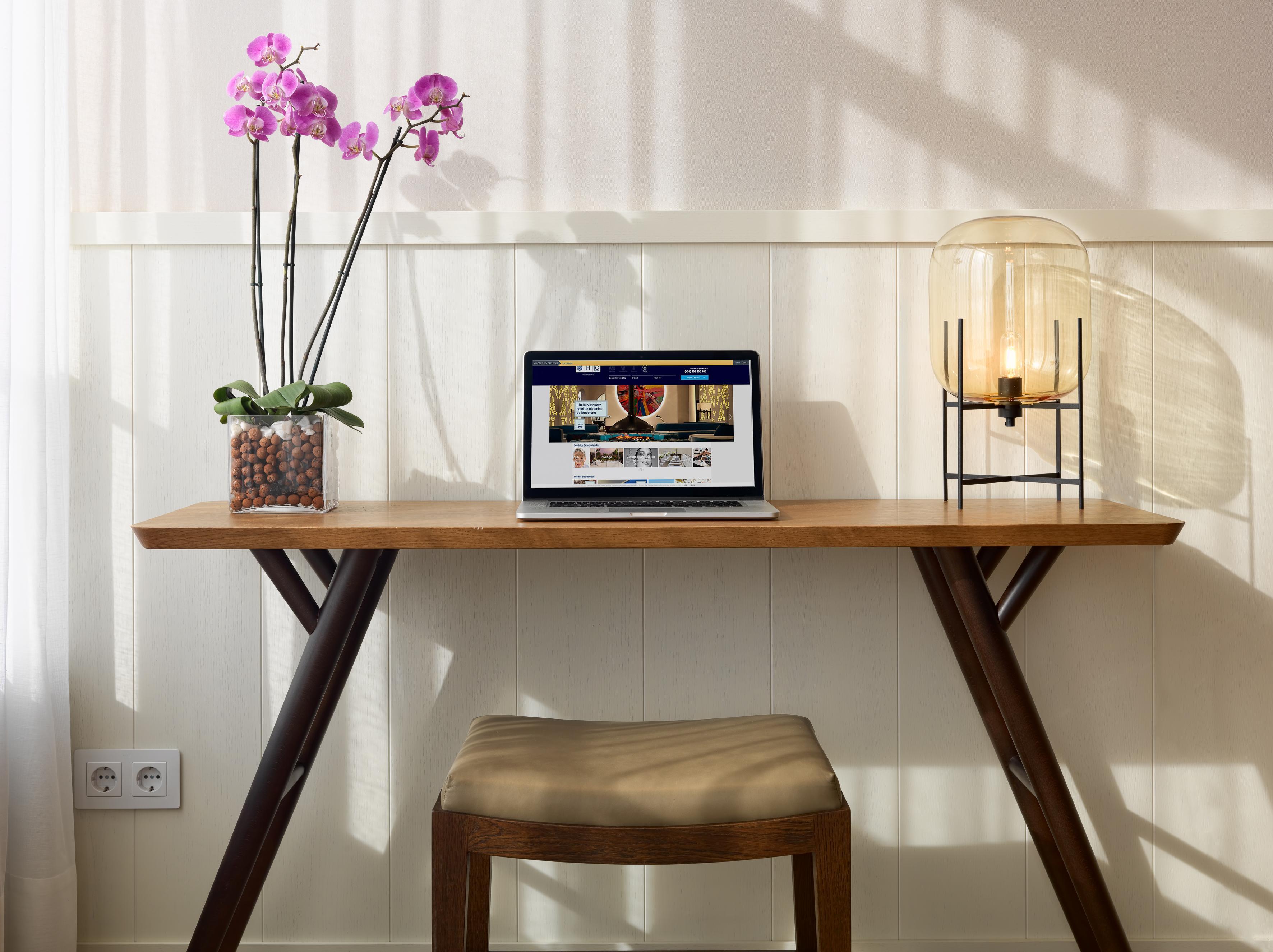 H10 Cubik 4* Sup Hotel Barcelona Buitenkant foto