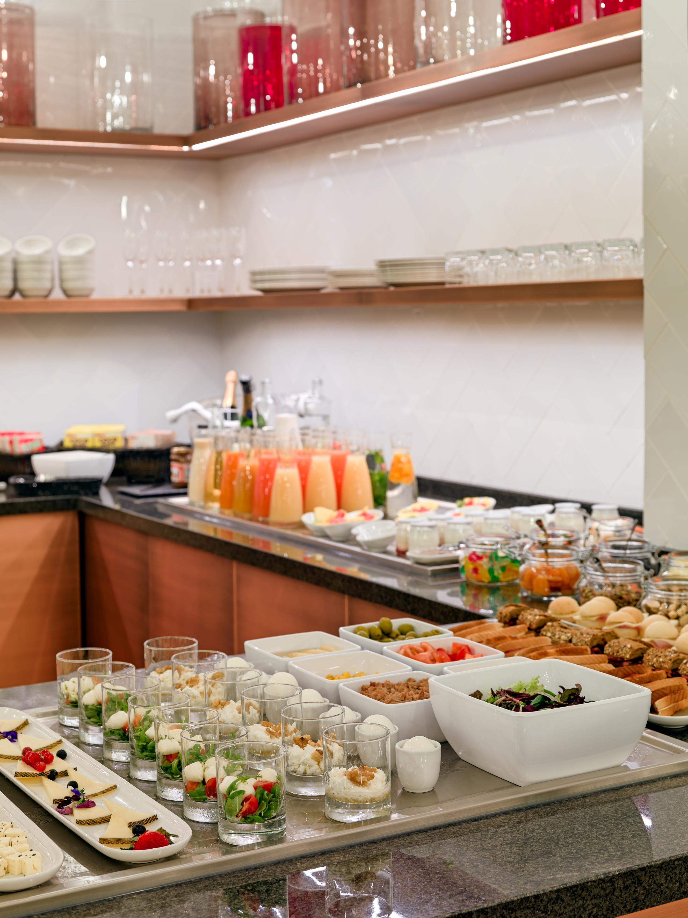 H10 Cubik 4* Sup Hotel Barcelona Buitenkant foto