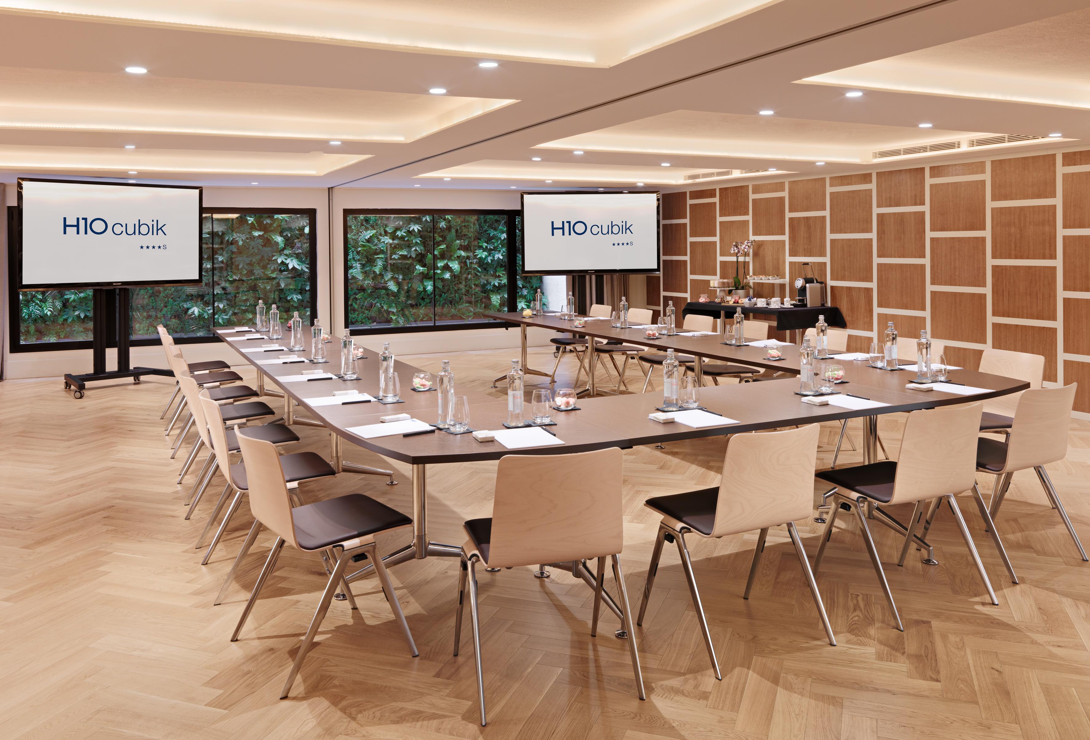 H10 Cubik 4* Sup Hotel Barcelona Buitenkant foto